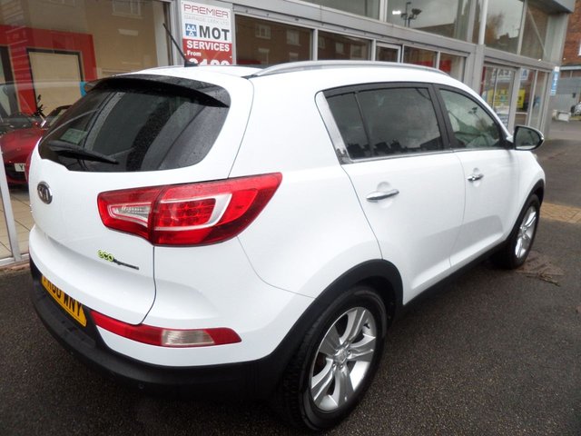 2010 KIA SPORTAGE - Photo 3