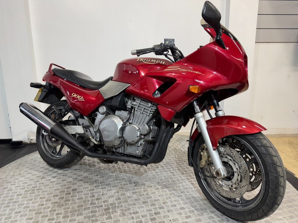 USED 1994 L TRIUMPH SPRINT 900 TRADE BIKES AT TRADE PRICES COMES WITH WARRANTY