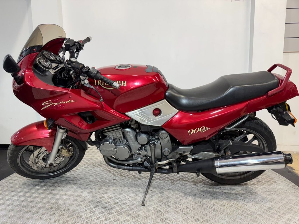 USED 1994 L TRIUMPH SPRINT 900 TRADE BIKES AT TRADE PRICES COMES WITH WARRANTY