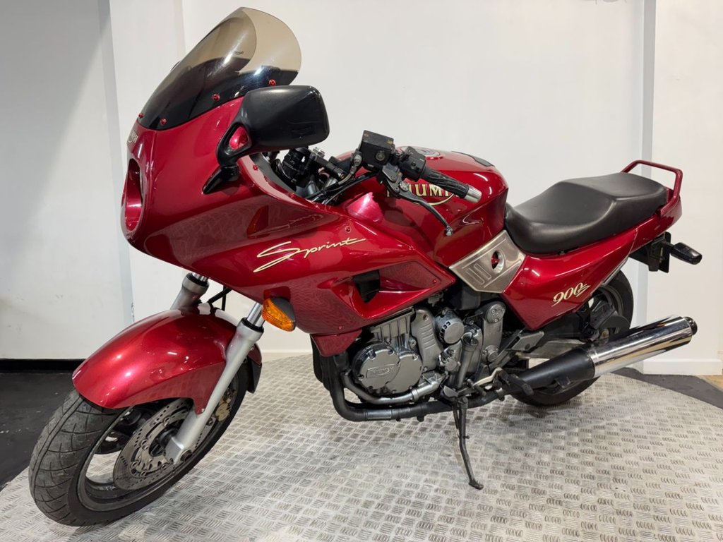 USED 1994 L TRIUMPH SPRINT 900 TRADE BIKES AT TRADE PRICES COMES WITH WARRANTY