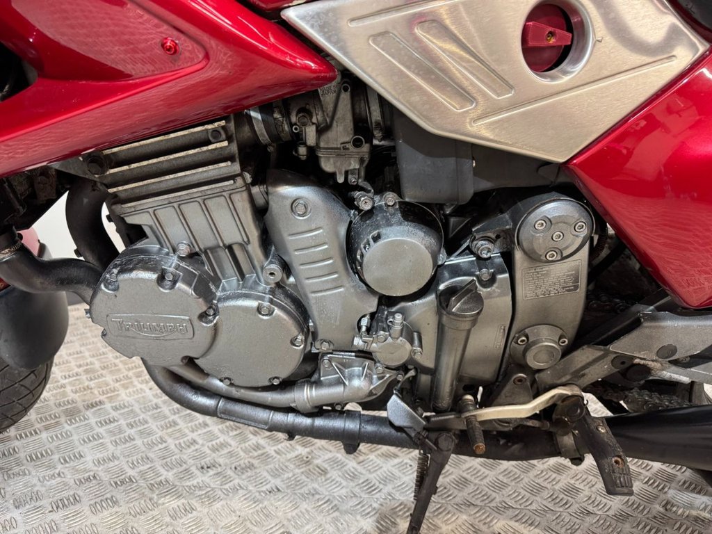 USED 1994 L TRIUMPH SPRINT 900 TRADE BIKES AT TRADE PRICES COMES WITH WARRANTY