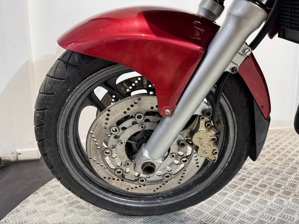 USED 1994 L TRIUMPH SPRINT 900 TRADE BIKES AT TRADE PRICES COMES WITH WARRANTY