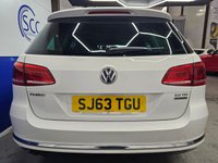 USED 2013 63 VOLKSWAGEN PASSAT 2.0 TDI BlueMotion Tech R-Line Estate 5dr Diesel Manual Euro 5 (s/s) (140 ps) &pound;35 Tax, DAB, Bluetooth