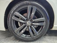 USED 2013 63 VOLKSWAGEN PASSAT 2.0 TDI BlueMotion Tech R-Line Estate 5dr Diesel Manual Euro 5 (s/s) (140 ps) &pound;35 Tax, DAB, Bluetooth