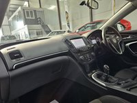 USED 2014 64 VAUXHALL INSIGNIA 1.8 16V SRi Nav Hatchback 5dr Petrol Manual Euro 5 (140 ps) Sat Nav, DAB, Cruise Control