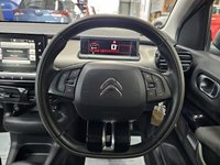 USED 2017 55 CITROEN C4 CACTUS 1.2 PureTech Feel Hatchback 5dr Petrol Manual Euro 6 (Euro 6) (82 ps) 1 Owner, Cruise, DAB Radio