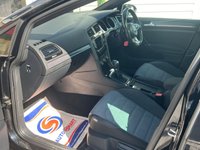USED 2017 17 VOLKSWAGEN GOLF 2.0 TDI BlueMotion Tech R-Line Edition Hatchback 5dr Diesel DSG Euro 6 (s/s) (150 ps) LOW RATES OF FINANCE AVAILABLE