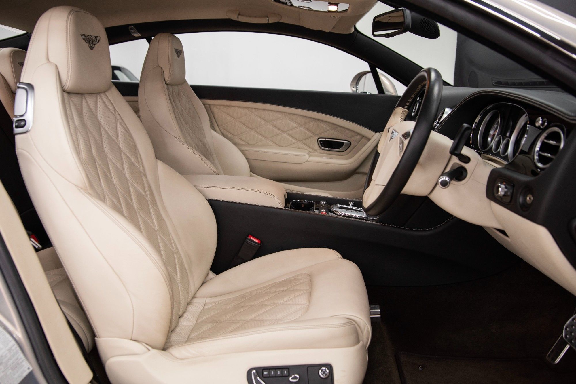 USED 2013 R BENTLEY CONTINENTAL 4.0 V8 GT Coupe 