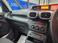 USED 2015 65 CITROEN C3 PICASSO 1.6 BlueHDi Selection MPV 5dr Diesel Manual Euro 6 (100 ps) Pan Roof, P.Sensors,Cruise Con