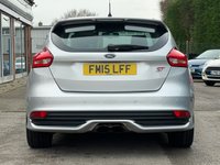USED 2015 15 FORD FOCUS 2.0T EcoBoost ST-2 Hatchback 5dr Petrol Manual Euro 6 (s/s) (250 ps) GREAT SERVICE HISTORY 8 SRVCS