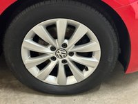 USED 2013 63 VOLKSWAGEN BEETLE 1.6 TDI BlueMotion Tech Design Hatchback 3 Door Diesel Manual Euro 5 (s/s) (105 ps) &pound;35 TAX ONLY 1 OWNER + VOLKSWAGEN