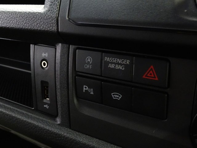 2019 Volkswagen Transporter 2L Highline 5dr - Photo 11