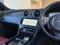 USED 2019 19 JAGUAR XJ 3.0d V6 R-Sport Saloon 4dr Diesel Auto Euro 6 (s/s) (300 ps) 
