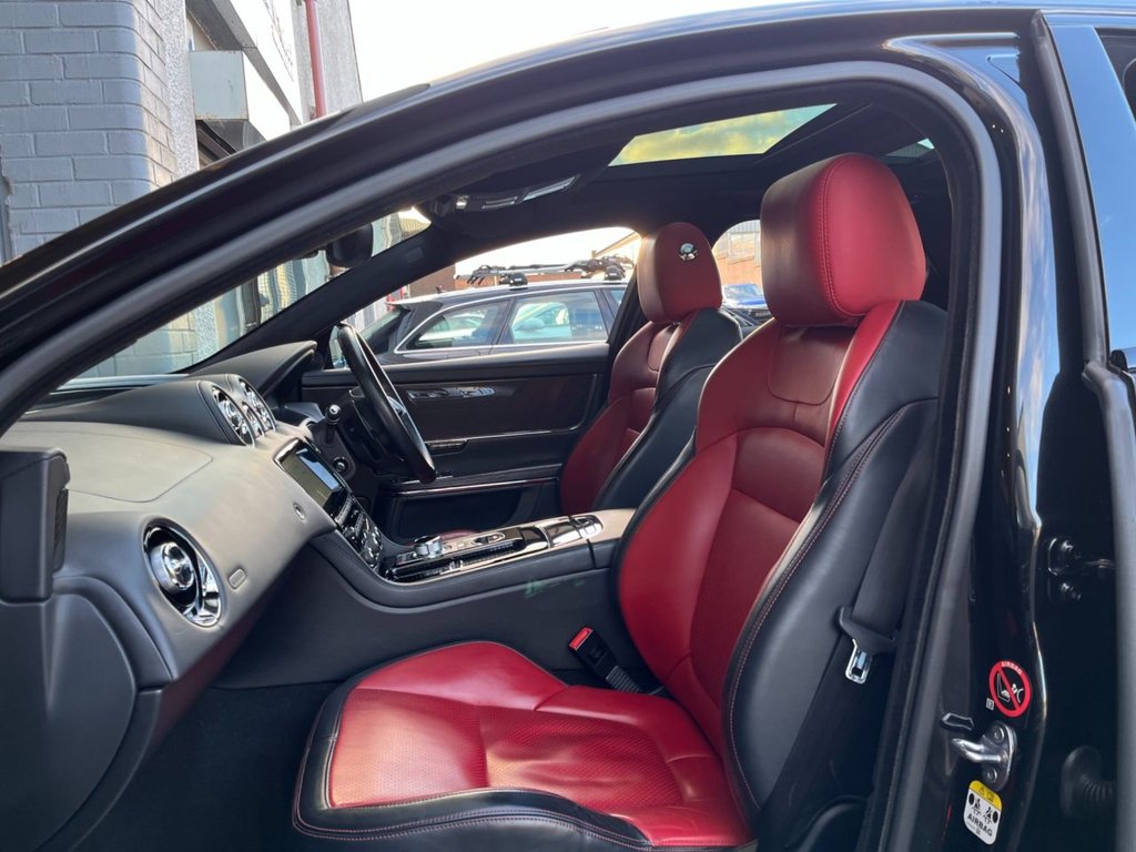 USED 2019 19 JAGUAR XJ 3.0d V6 R-Sport Saloon 4dr Diesel Auto Euro 6 (s/s) (300 ps) 