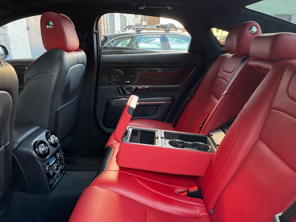 USED 2019 19 JAGUAR XJ 3.0d V6 R-Sport Saloon 4dr Diesel Auto Euro 6 (s/s) (300 ps) 