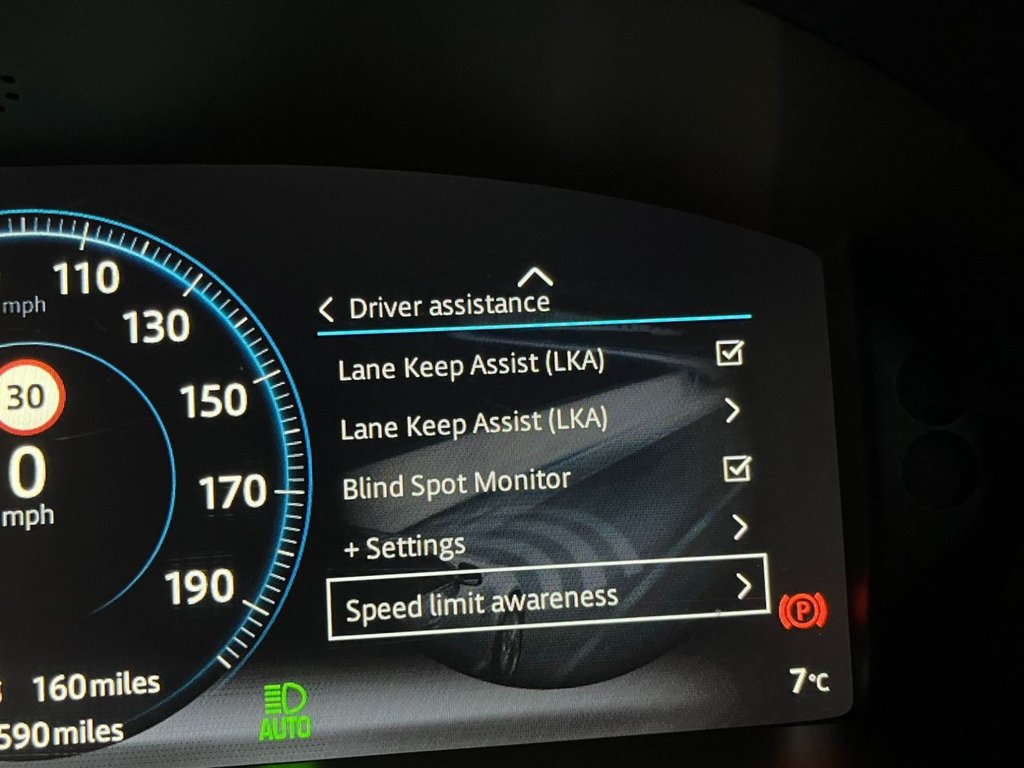 USED 2019 19 JAGUAR XJ 3.0d V6 R-Sport Saloon 4dr Diesel Auto Euro 6 (s/s) (300 ps) 