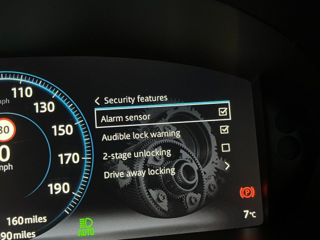 USED 2019 19 JAGUAR XJ 3.0d V6 R-Sport Saloon 4dr Diesel Auto Euro 6 (s/s) (300 ps) 