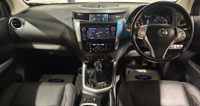 View our NISSAN NAVARA