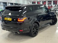 USED 2019 69 LAND ROVER RANGE ROVER SPORT 3.0 SD V6 HSE Dynamic SUV 5dr Diesel Auto 4WD Euro 6 (s/s) (306 ps) TWO TONE INTERIOR + MERIDIAN + STUNNING EXAMPLE AMAZING HISTORY!