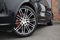 USED 2016 66 PORSCHE CAYENNE 3.6T V6 GTS SUV 5dr Petrol TiptronicS 4WD Euro 6 (s/s) (440 ps) PAN ROOF / AIR SUSP / FPSH
