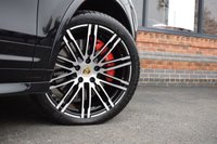 USED 2016 66 PORSCHE CAYENNE 3.6T V6 GTS SUV 5dr Petrol TiptronicS 4WD Euro 6 (s/s) (440 ps) PAN ROOF / AIR SUSP / FPSH