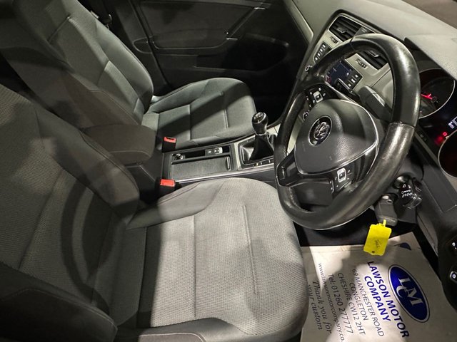 View our VOLKSWAGEN GOLF