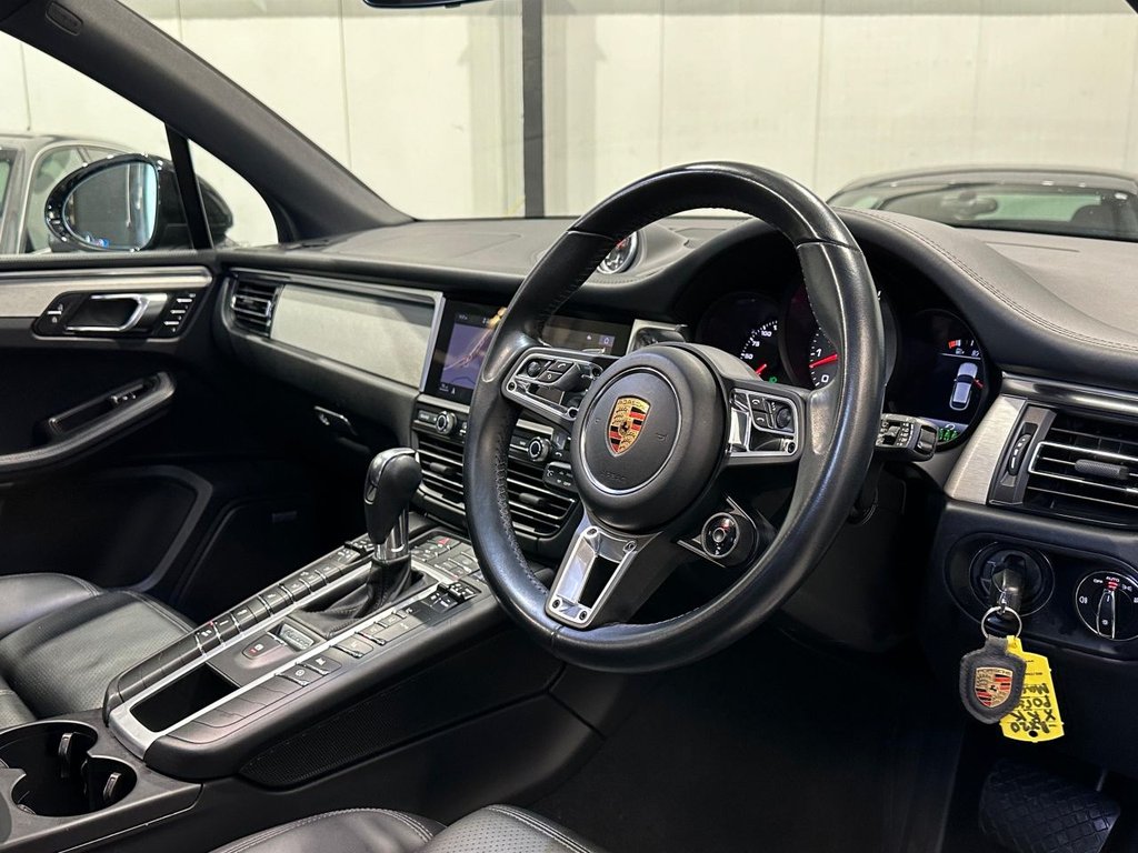 USED 2020 20 PORSCHE MACAN 3.0T V6 S SUV 5dr Petrol PDK 4WD Euro 6 (s/s) (354 ps) PAN ROOF|BOSE|PASM|14 WAY SEAT