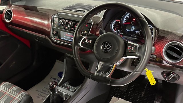 View our VOLKSWAGEN UP!