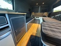 USED 2014 14 VOLKSWAGEN TRANSPORTER 2.0 TDI T30 4 BERTH LUXURY CAMPERVAN T5-1 REAR LOUNGE
