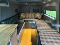 USED 2014 14 VOLKSWAGEN TRANSPORTER 2.0 TDI T30 4 BERTH LUXURY CAMPERVAN T5-1 REAR LOUNGE