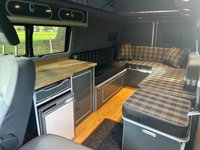 USED 2014 14 VOLKSWAGEN TRANSPORTER 2.0 TDI T30 4 BERTH LUXURY CAMPERVAN T5-1 REAR LOUNGE
