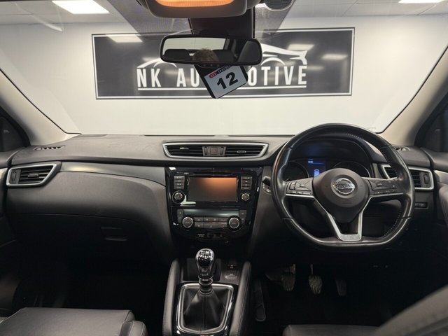 View our NISSAN QASHQAI