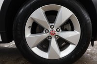 USED 2020 70 JAGUAR E-PACE 2.0 D150 R-Dynamic S SUV 5dr Diesel Manual Euro 6 (s/s) (150 ps) FANTASTIC CONDITION WITH LOW MILEAGE