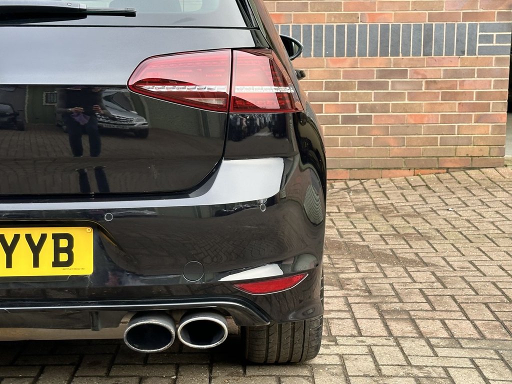 USED 2017 66 VOLKSWAGEN GOLF 2.0 TSI BlueMotion Tech R Hatchback 5dr Petrol DSG 4Motion Euro 6 (s/s) (300 ps) MILLTEK EXHAUST|1 YEAR WARRANTY