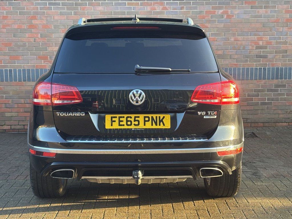 USED 2015 65 VOLKSWAGEN TOUAREG 3.0 TDI V6 BlueMotion Tech R-Line SUV 5dr Diesel Tiptronic 4WD Euro 6 (s/s) (262 ps) DYNAUDIO|PAN ROOF|TOW BAR