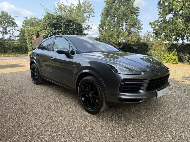 2020 PORSCHE Cayenne E Hybrid - Photo 10
