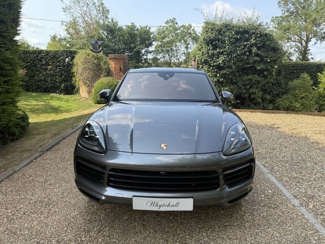 2020 PORSCHE Cayenne E Hybrid - Photo 9