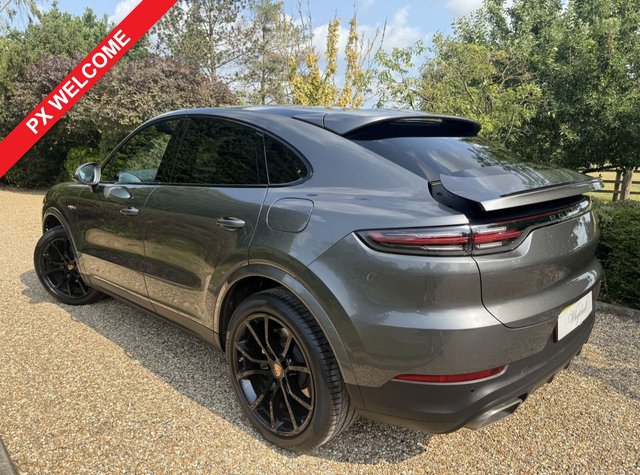 2020 PORSCHE Cayenne E Hybrid - Photo 5
