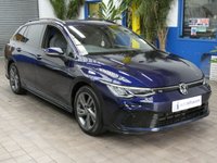 USED 2022 71 VOLKSWAGEN GOLF 1.5 eTSI MHEV R-Line Estate 5dr Petrol Hybrid DSG Euro 6 (s/s) (150 ps) SAT NAV PART LEATHER PARKING SENSORS 1 OWNER SERVICE HISOTRY GENUINE LOW MILEAGE
