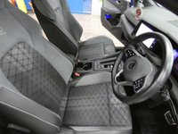USED 2022 71 VOLKSWAGEN GOLF 1.5 eTSI MHEV R-Line Estate 5dr Petrol Hybrid DSG Euro 6 (s/s) (150 ps) SAT NAV PART LEATHER PARKING SENSORS 1 OWNER SERVICE HISOTRY GENUINE LOW MILEAGE