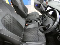 USED 2022 71 VOLKSWAGEN GOLF 1.5 eTSI MHEV R-Line Estate 5dr Petrol Hybrid DSG Euro 6 (s/s) (150 ps) SAT NAV PART LEATHER PARKING SENSORS 1 OWNER SERVICE HISOTRY GENUINE LOW MILEAGE