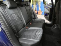 USED 2022 71 VOLKSWAGEN GOLF 1.5 eTSI MHEV R-Line Estate 5dr Petrol Hybrid DSG Euro 6 (s/s) (150 ps) SAT NAV PART LEATHER PARKING SENSORS 1 OWNER SERVICE HISOTRY GENUINE LOW MILEAGE