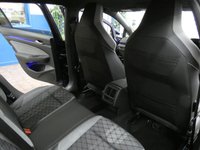 USED 2022 71 VOLKSWAGEN GOLF 1.5 eTSI MHEV R-Line Estate 5dr Petrol Hybrid DSG Euro 6 (s/s) (150 ps) SAT NAV PART LEATHER PARKING SENSORS 1 OWNER SERVICE HISOTRY GENUINE LOW MILEAGE