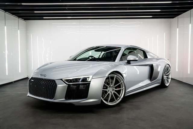 2016 M Audi R8 5.2 FSI V10 Coupe 2dr Petrol S Tronic quattro Euro 6 (s/s) (540 ps)