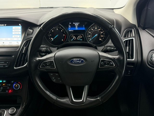 2017 FORD FOCUS - Photo 10