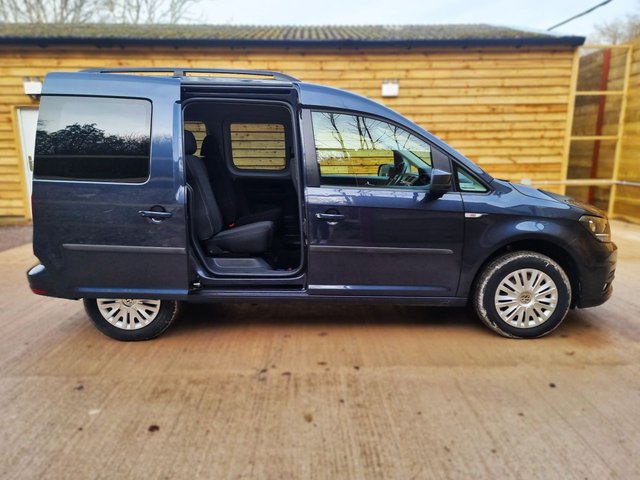 2018 VOLKSWAGEN CADDY LIFE - Photo 9