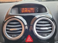 USED 2013 63 VAUXHALL CORSA 1.4 16V SE Hatchback 3dr Petrol Auto Euro 5 (100 ps) MORE AUTOMATICS IN STOCK