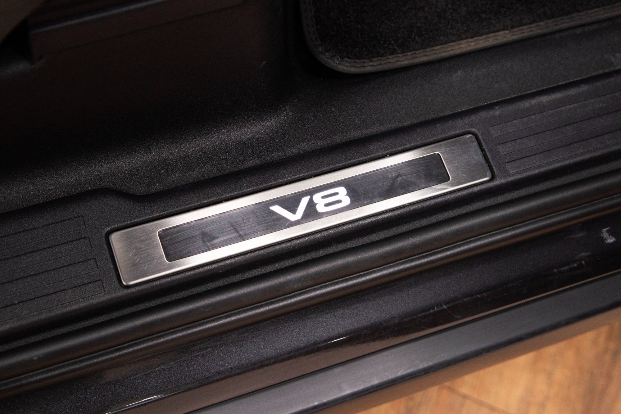 USED 2023 LAND ROVER DEFENDER 5.0 P525 V8 SUV 