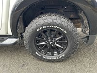 USED 2019 19 MITSUBISHI L200 2.4 DI-D DC Barbarian Black Pickup Double Cab 4dr Diesel Auto 4WD Euro 6 (Roll Top) (181 ps)+NO VAT+1 FORMER KEEPER+2KEYS+FSH+SIDE STEPS+CAMERA+ 2 KEYS+FSH+1 FORMER KEEPER+4WD+NO VAT+PARKING SENSORS+REVERSE CAM+SIDE STEPS+BLACK ALLOYS+ROOF RAILS+LOAD CHROME BARS+BONNET PROTECTOR+LEATHER SEATS+CRUISE+CLIMATE+HPI CLEAR