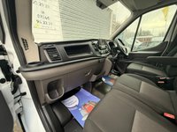 USED 2021 71 FORD TRANSIT 2.0 350 EcoBlue Leader LUTON 2dr Diesel Manual FWD L4 Euro 6 (s/s) (130 ps) 2021 Ford Transit 350 Leader Luton L4 *NO VAT*